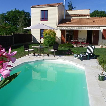 Bed and Breakfast Le Logis De Saint-Martin Haute-Goulaine Exterior foto